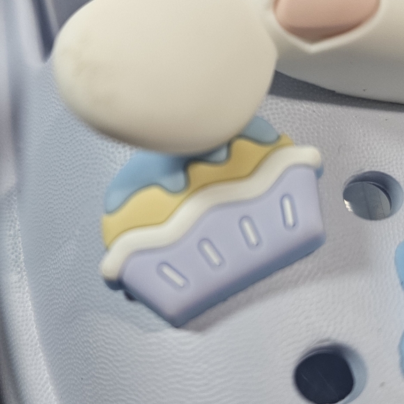 Sanrio Blue SlipOn CROC Style Sandals- Cinnamoroll Character & 8 Charms 35/36